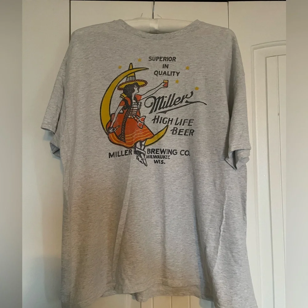 Miller High Life Vintage Logo Gray T-Shirt - Picture 1 of 5